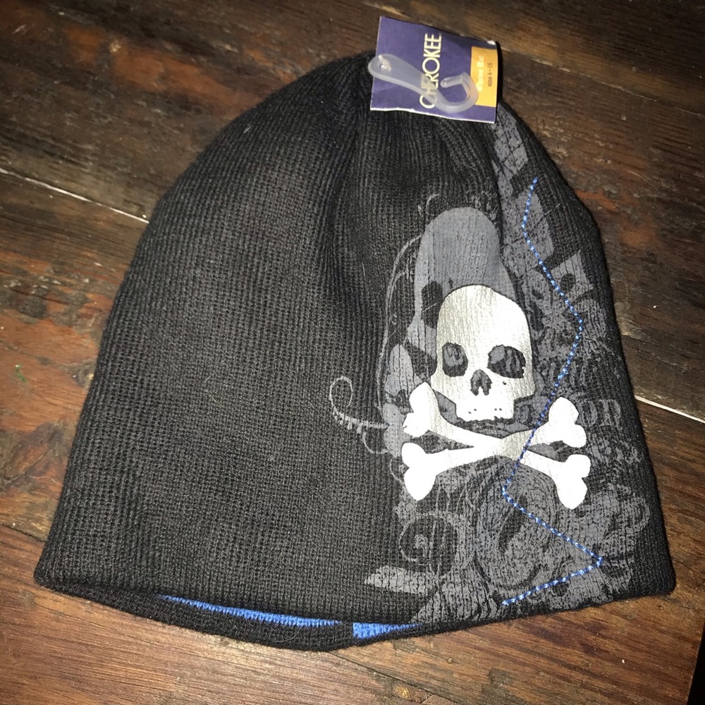 Cherokee Knit Skull &  Crossbones  Winter Hat